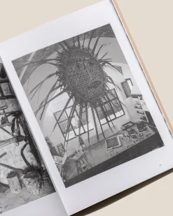 Hereu Studio Books & Magazines<HORTA PICASSO