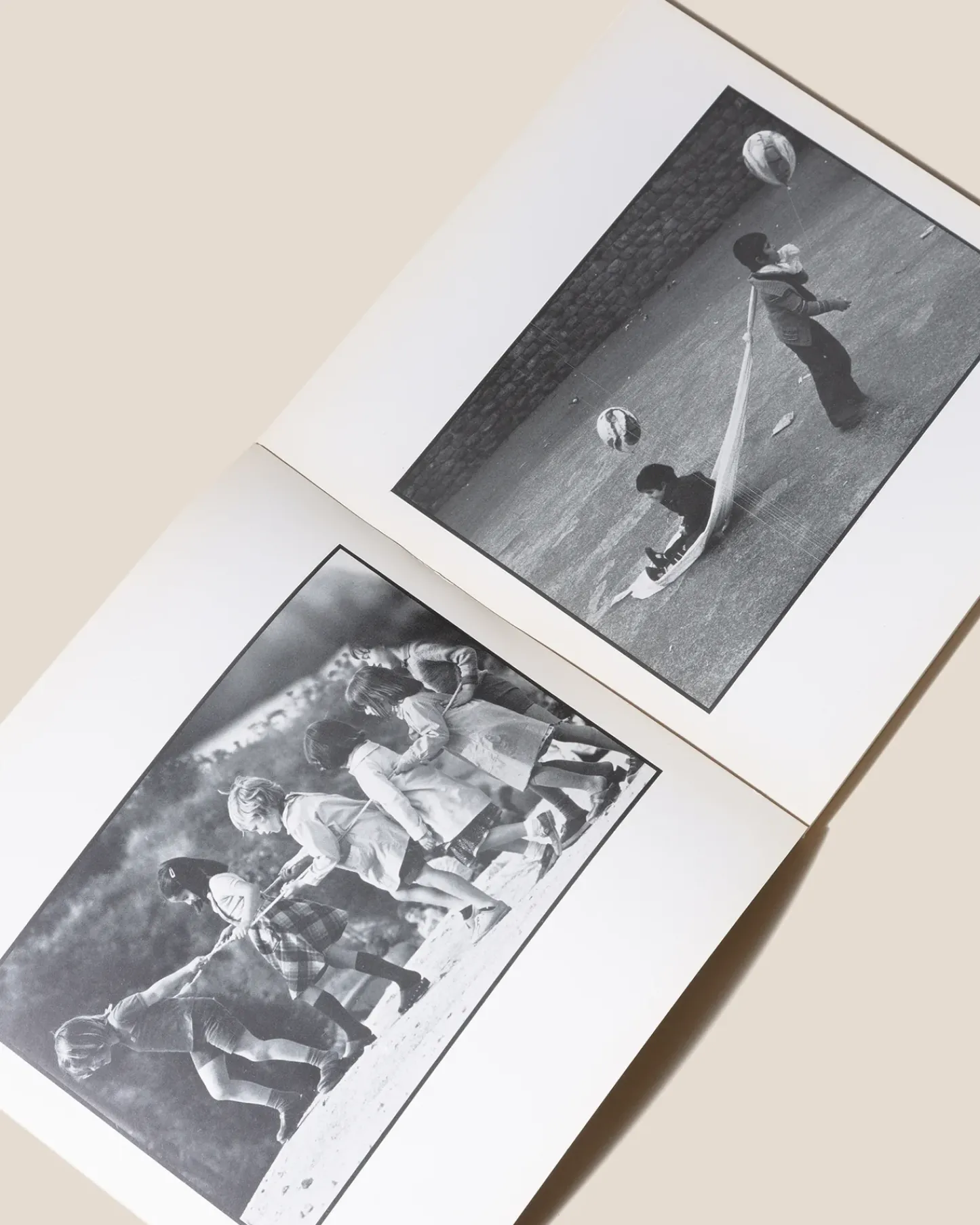 Hereu Studio Rare Books Curated By Terranova<NENS, NO NINOTS