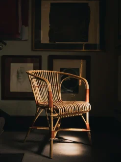 Hereu Studio Home|Designed By "miguel Milá"<SALVADOR