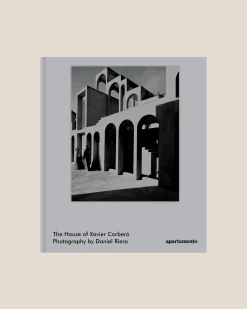 Hereu Studio Books & Magazines<THE HOUSE OF XAVIER CORBERÓ
