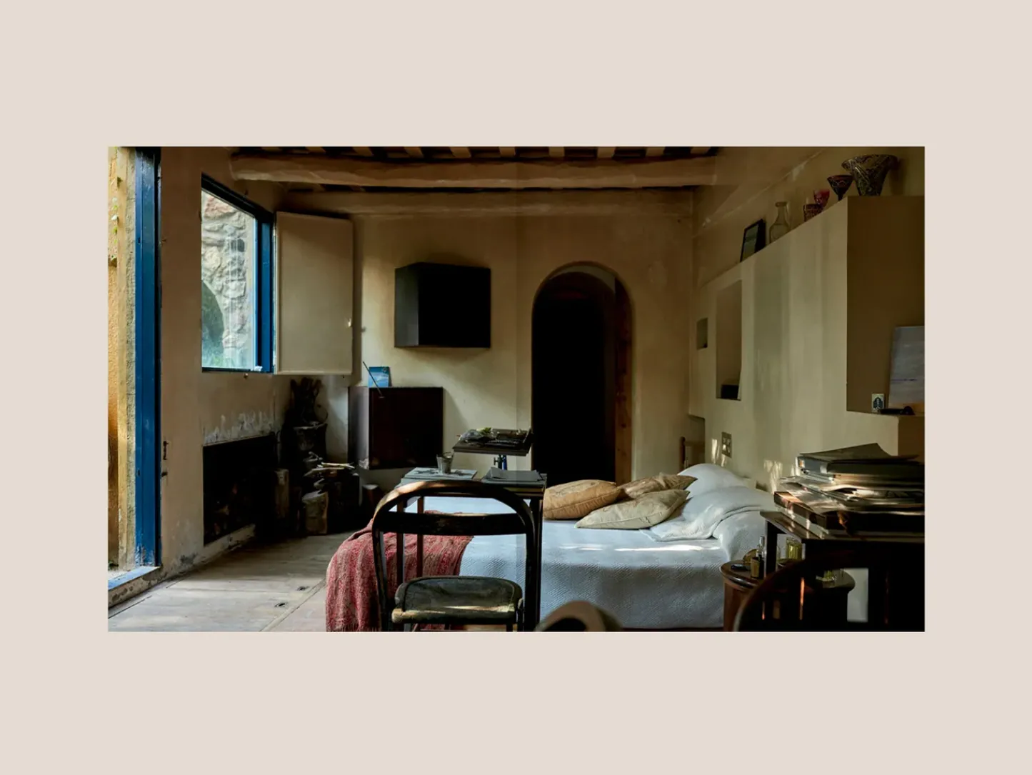 Hereu Studio Books & Magazines<THE HOUSE OF XAVIER CORBERÓ